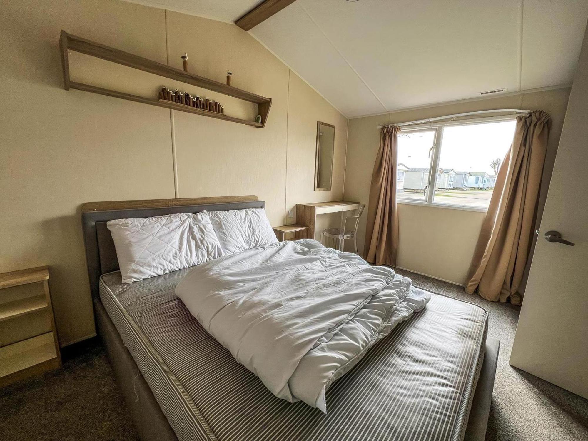 קלקטון און סי Modern 6 Berth Caravan With Wifi At St Osyth Beach In Essex Ref 28051Fv מראה חיצוני תמונה