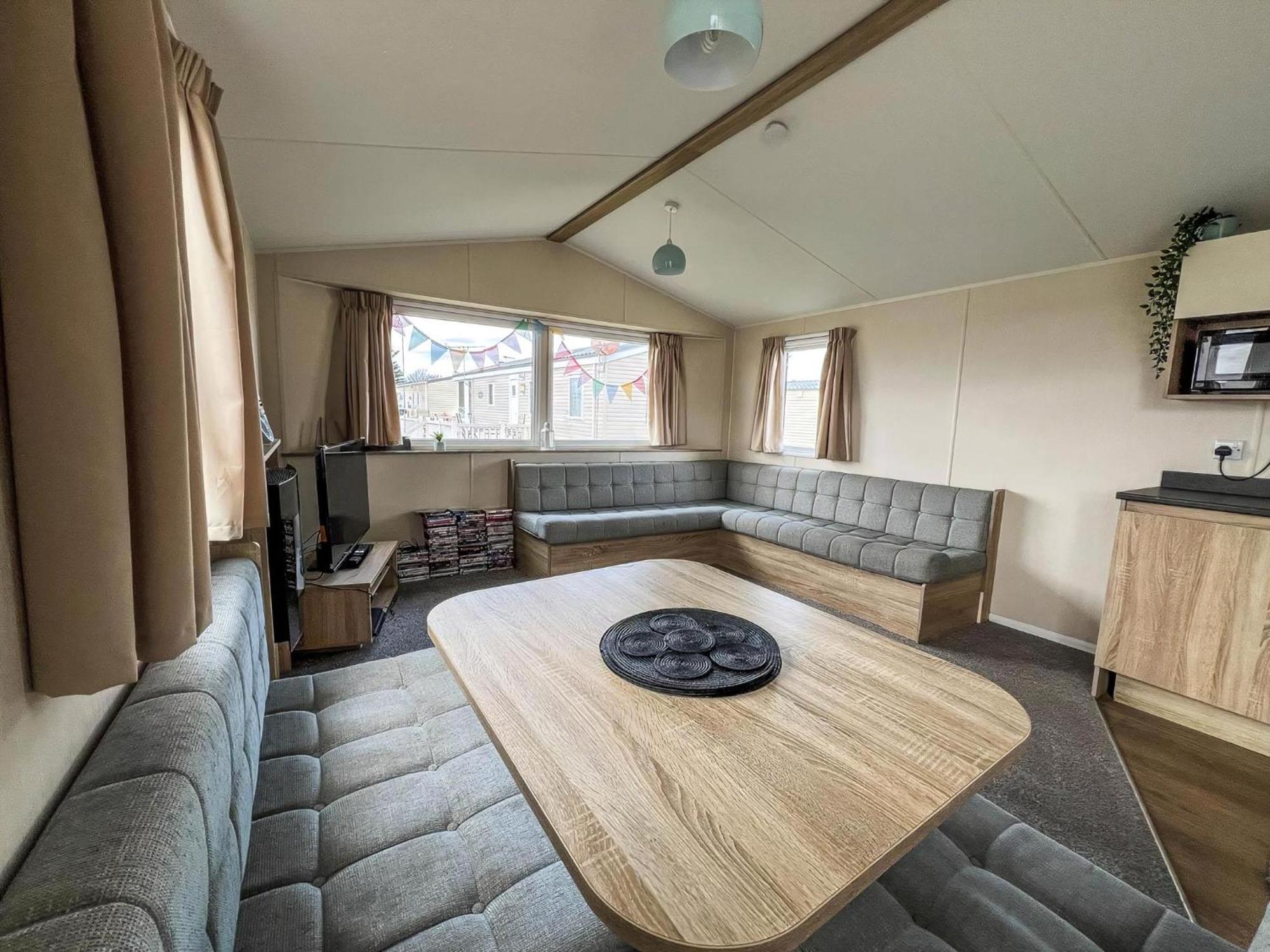 קלקטון און סי Modern 6 Berth Caravan With Wifi At St Osyth Beach In Essex Ref 28051Fv מראה חיצוני תמונה