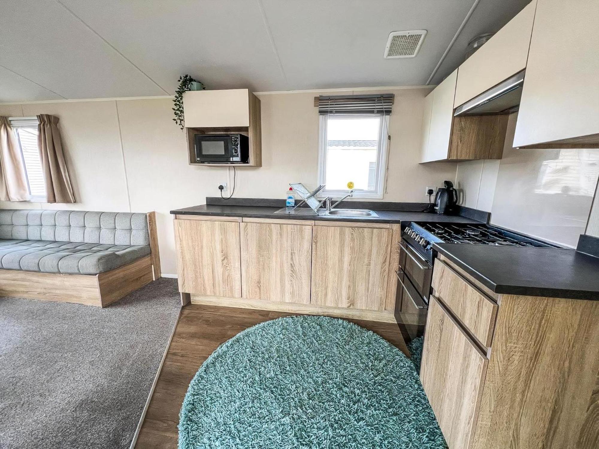 קלקטון און סי Modern 6 Berth Caravan With Wifi At St Osyth Beach In Essex Ref 28051Fv מראה חיצוני תמונה